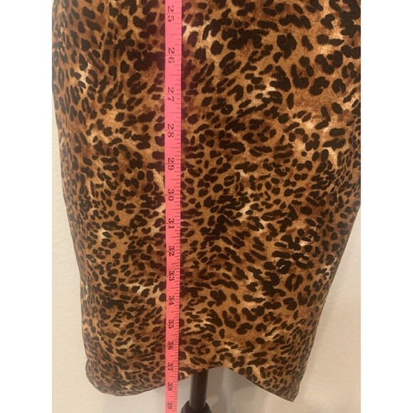 ASTR Leopard & Black Women's Size Medium V Neck Sheath BodyCon Dress Cheetah - Picture 2 of 5